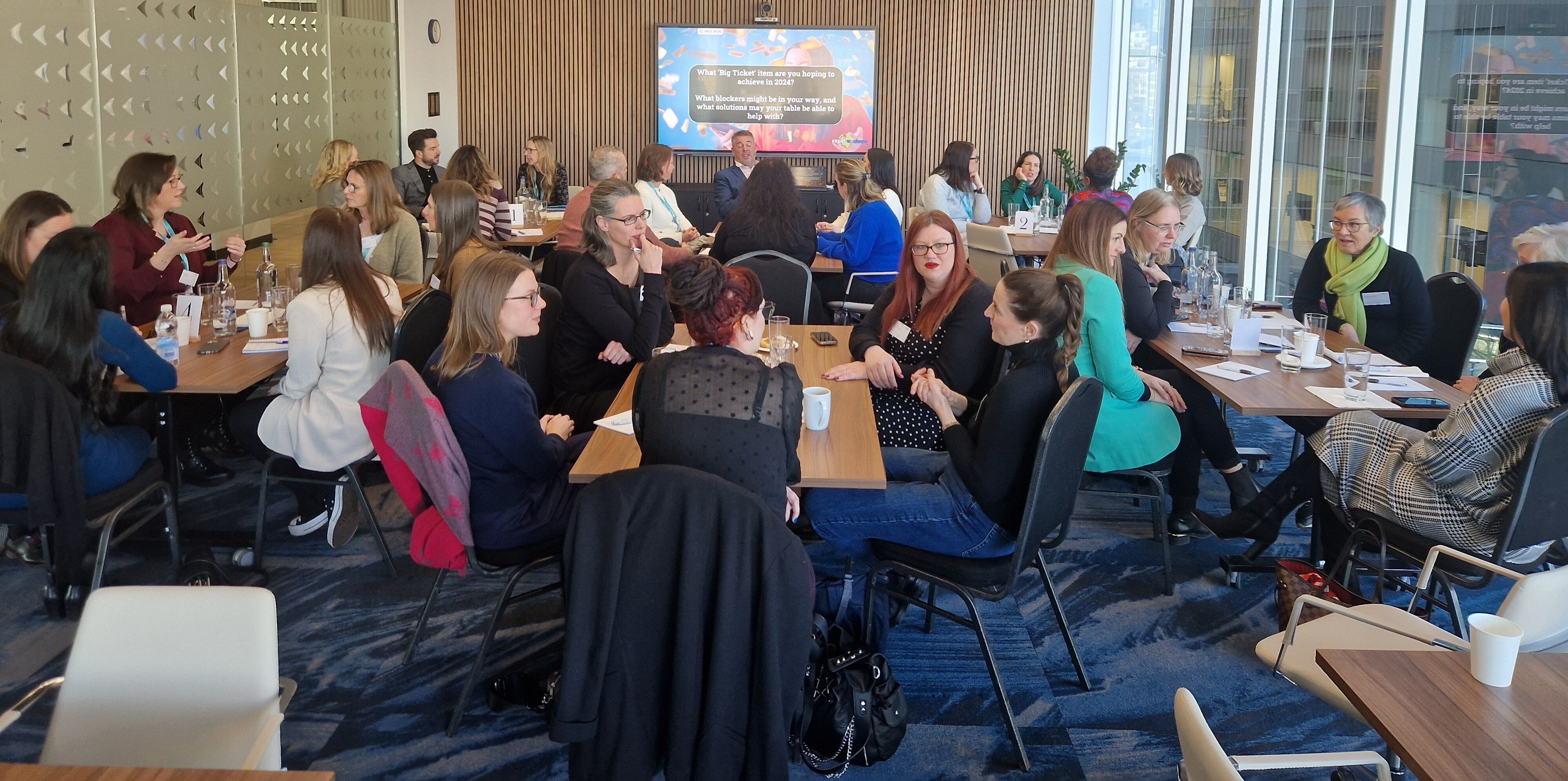 Club 100 Network Huddle